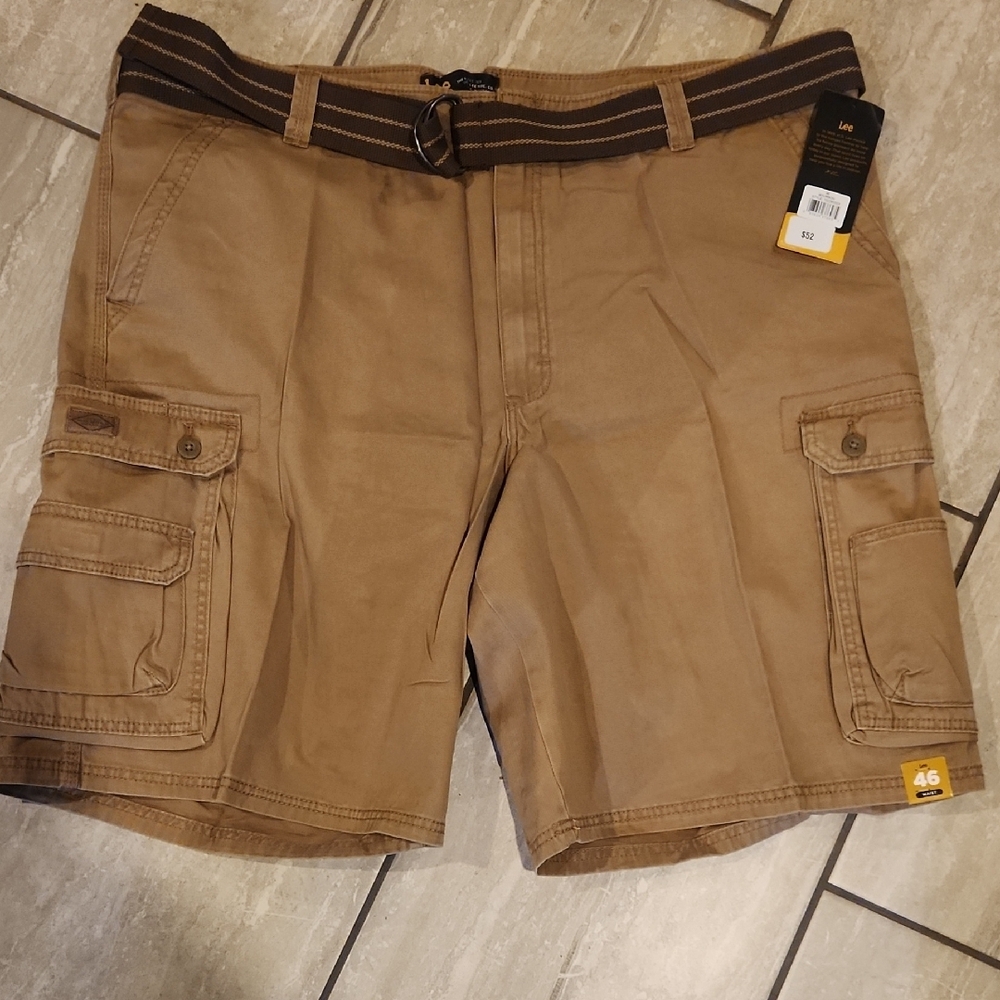 Lee Men's Tan Cargo Shorts
